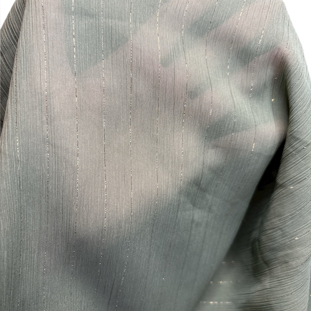 Torrid Olive Green Sheer Women's Blouse 2X - Picture 6 of 6